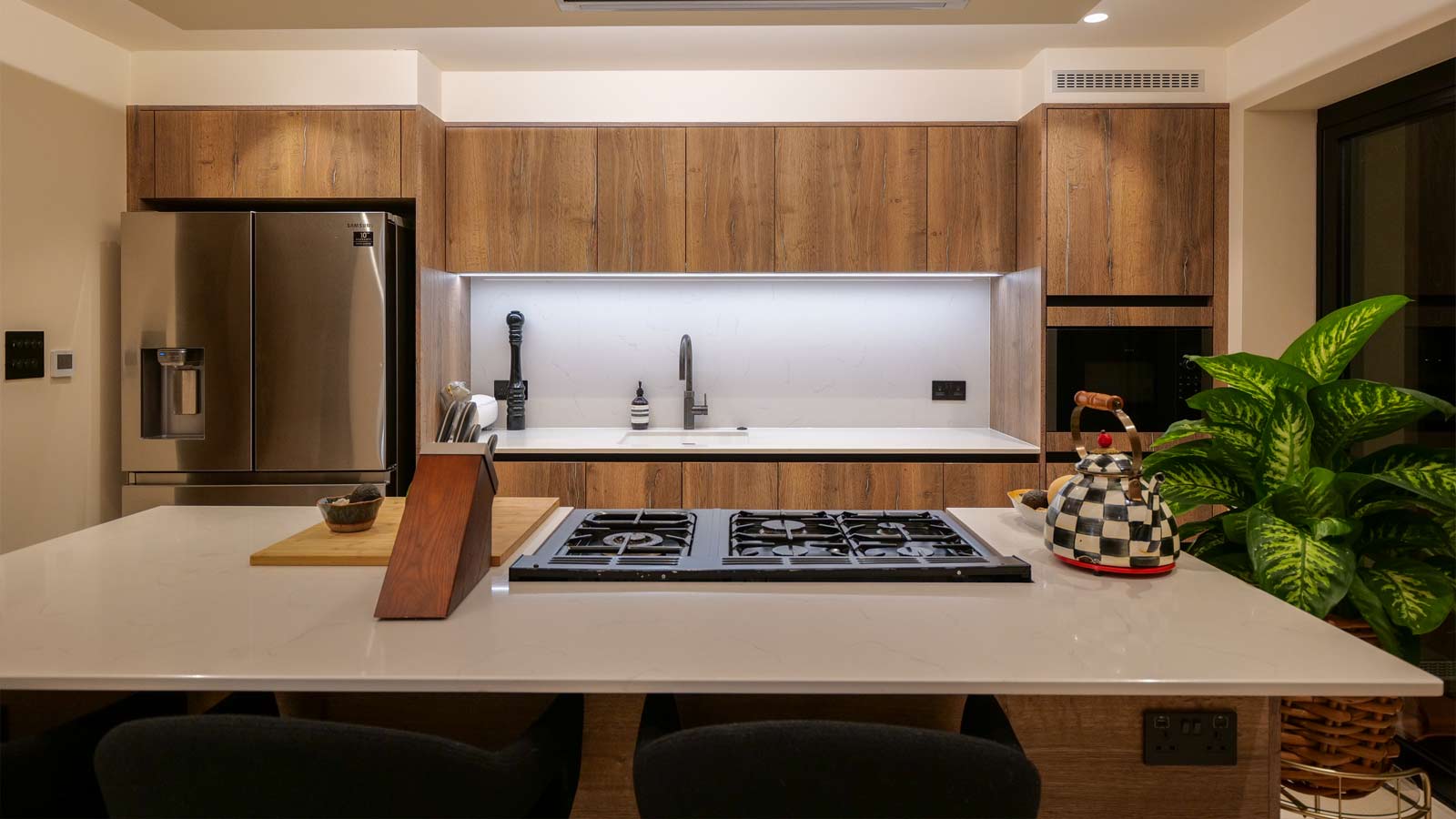 Scandi design featured in a light wood, handleless kitchen